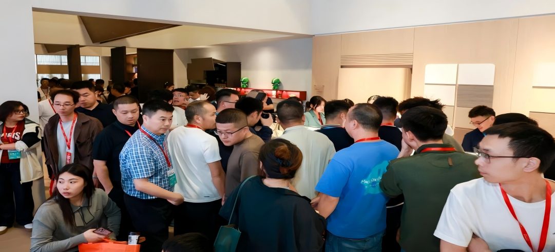 【首日直擊】新港哇塞空間來(lái)啦！木藝博物館奇妙派對(duì)，超多震撼亮點(diǎn)嗨翻全場(chǎng)！